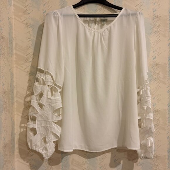 Joie Womens Holiday Blouse Laser Cut Out Sleeves Embroidered XL Keyhole NWT - Picture 1 of 12